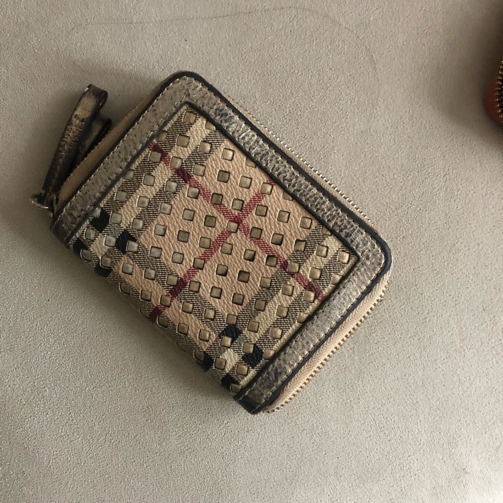 Burberry Metallic house check wallet